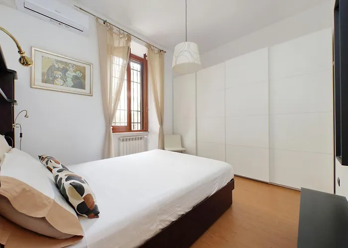 Lovely Trastevere With Amazing Garden * Rom