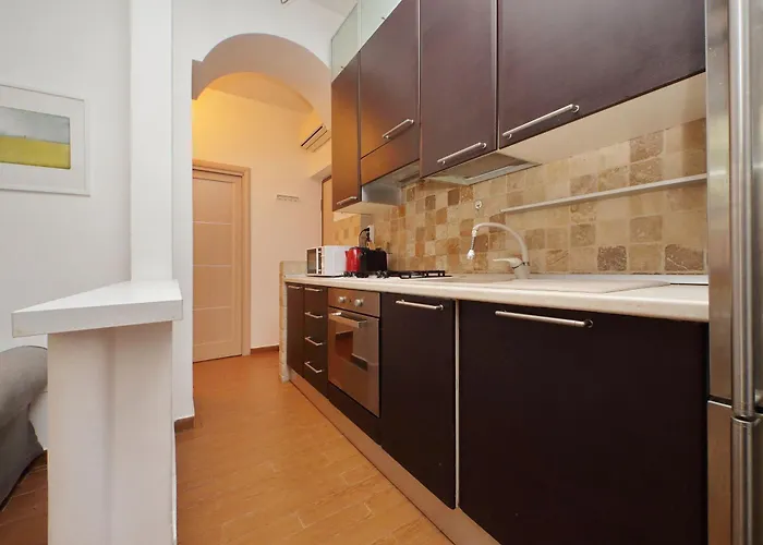 Lovely Trastevere With Amazing Garden Appartement