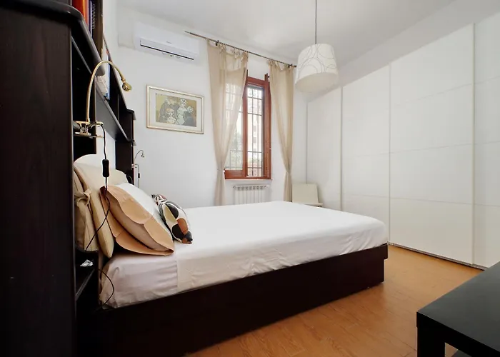Apartment Lovely Trastevere With Amazing Garden
