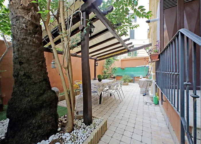 Lovely Trastevere With Amazing Garden Rome