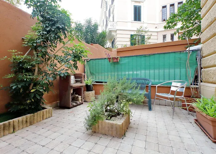 Apartment Lovely Trastevere With Amazing Garden Rom