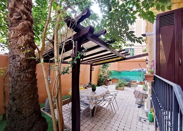 Lovely Trastevere With Amazing Garden *